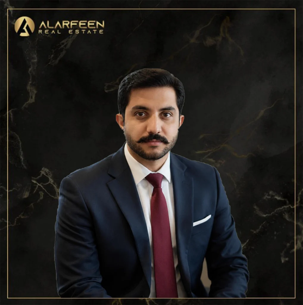 qadeer new pic for website.jpg